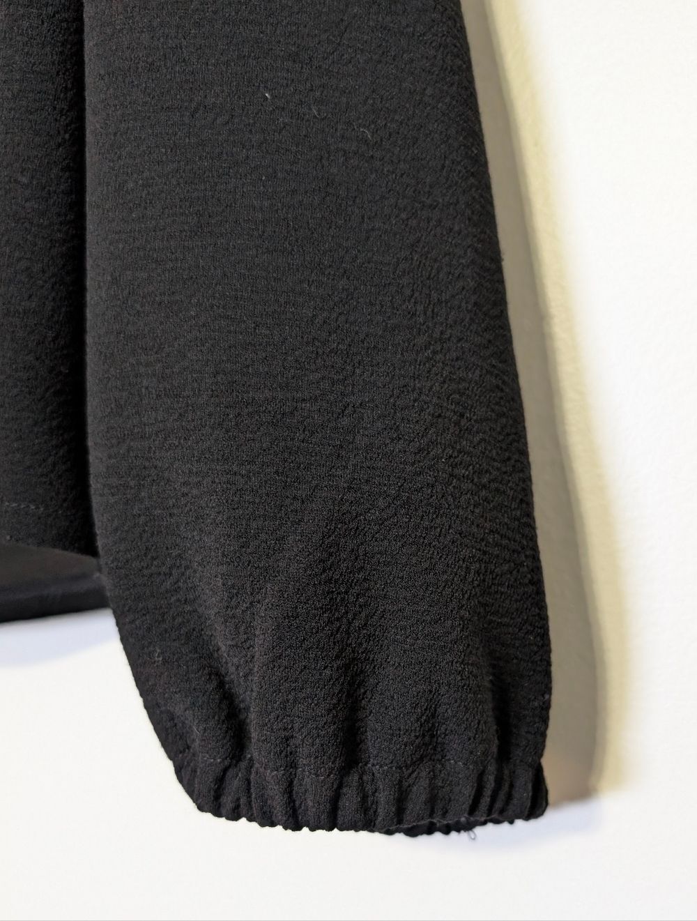 Madewell Texture & Thread Crepe Wrap Top Medium Black Side Tie Luxe Minimalist - Picture 4 of 9